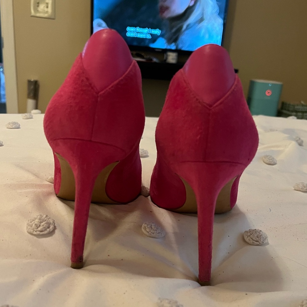Sam Edelman Hot Pink Suede Pointed Toe Heels - Picture 2 of 6